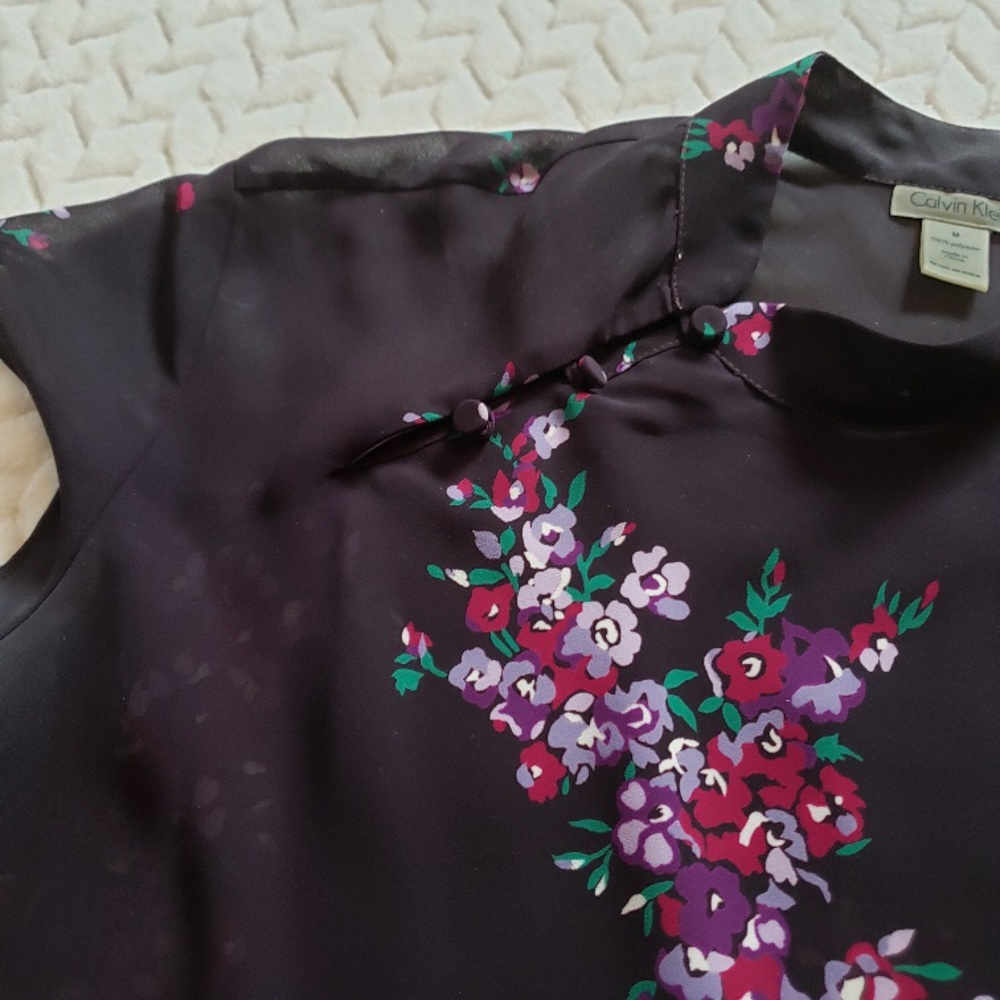 CALVIN KLEIN Sheer Floral Blouse - Picture 2 of 3
